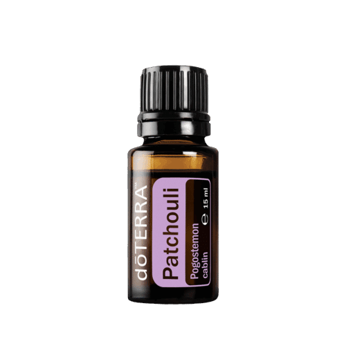 Waarom doTERRA Patchouli – Zachtheid en zelfliefde? Deze aardse Patchouli olie nodigt uit tot zachtheid, sensualiteit en acceptatie. Verbinding!